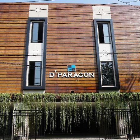 Dparagon Kerten Surakarta  Exterior photo