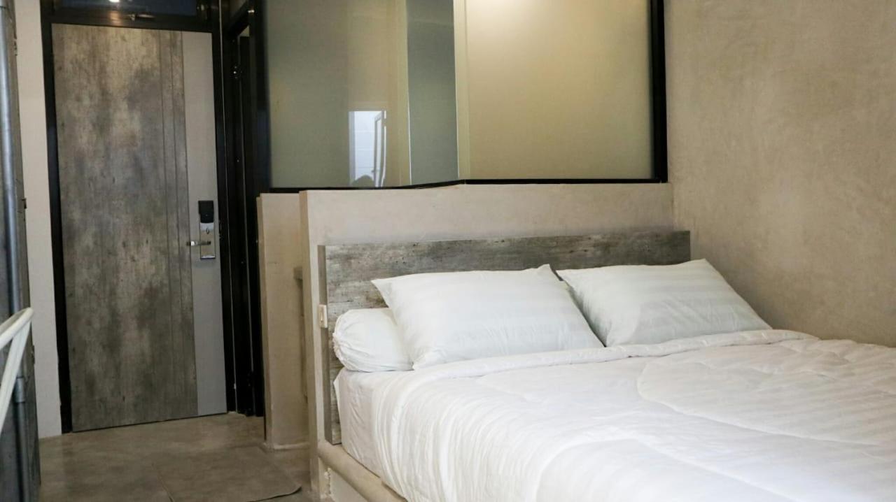 Dparagon Kerten Surakarta  Exterior photo